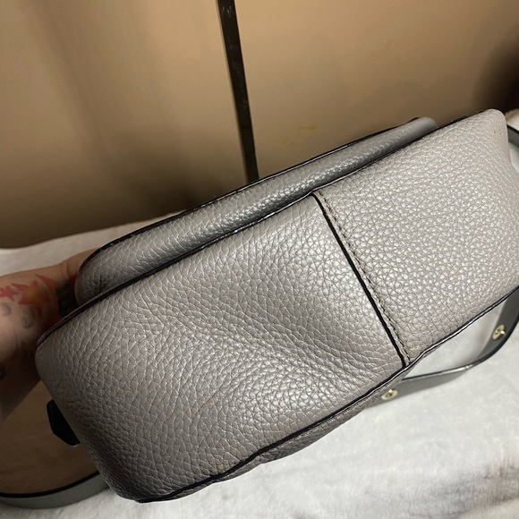 EUC Kate Spade Gray Leather Crossbody - Picture 11 of 11